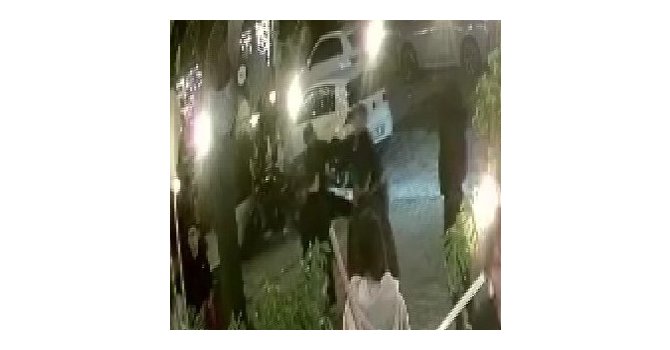 Adana’da 17 yaşındaki çocuğa bıçaklı saldırı: 2 şüpheli tutuklu, diğerleri firar