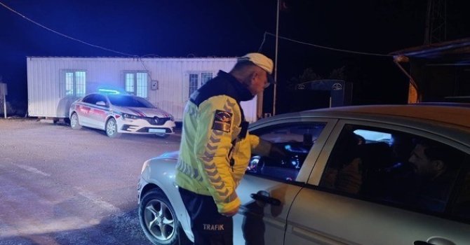 Kahramanmaraş’ta jandarmadan trafik denetimi: 23 bin araç kontrol edildi