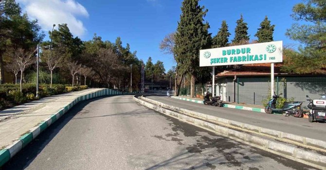 Burdur’da elevatör zincirine elini kaptıran işçi yaralandı