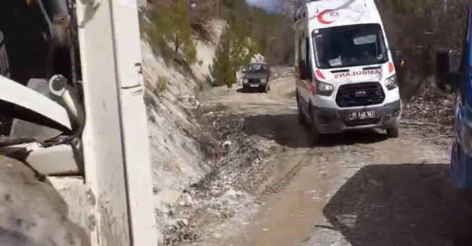 Burdur’da kayıp olarak aranan adam aracında ölü bulundu