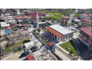 Depremin ardından inşa edilen 120. cami ibadete açıldı