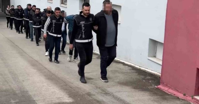 Cep telefonu bayii ve kuyumcu görünümlü tefecilik iddiası: 11 gözaltı