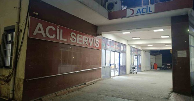 Husumetli olduğu kişileri silahla yaraladı: 3 yaralı