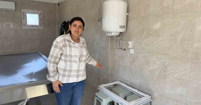 Adana’da ilginç hırsızlık: Gasilhaneden kefen çaldılar