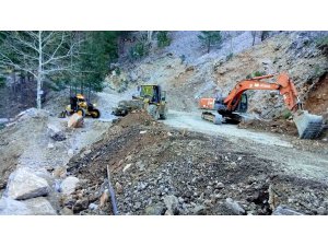 Alanya yollarında kış mesaisi sürüyor