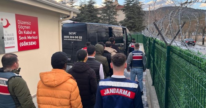 Isparta’da düzensiz göç operasyonlarında bir ayda 60 kişi yakalandı