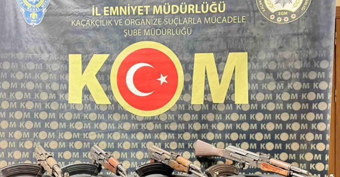 Hatay’da kalaşnikof kaçakçılığında: 4 kişi tutuklandı