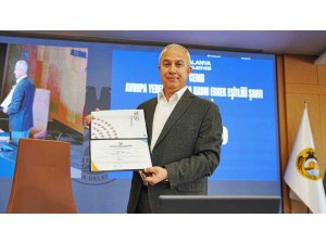 Başkan Özçelik, CEMR Avrupa Yerel Yaşamda Kadın-Erkek Eşitliği Şartı’nı imzaladı