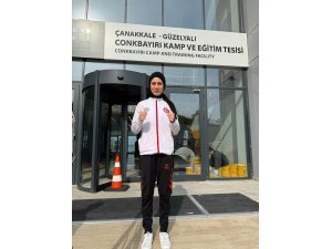 Kozanlı milli boksör Azra, dünya kupası için hazırlanıyor