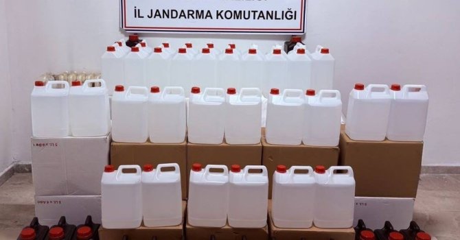 Antalya’da 500 litre kaçak etil alkol ele geçirildi