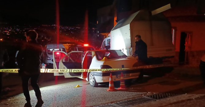 Eski eşinden çocuğunu almaya giden adam, silahla vurularak ağır yaralandı