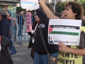 Antalya’da 8 Mart Dünya Kadınlar Günü yürüyüşü