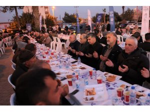 Akdeniz’de Ramazan bereketi iftar sofrasında paylaşıldı