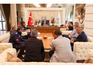 Manavgat’ta sezon öncesi ulaşım ve güvenlik masaya yatırıldı