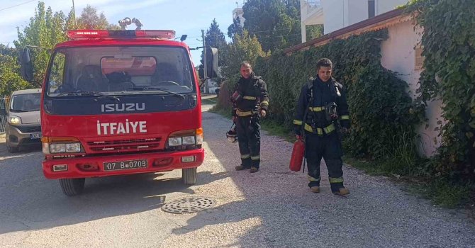 Manavgat’ta otelde çıkan yangın korkuttu