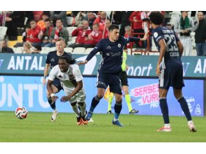 Trendyol Süper Lig: Antalyaspor: 1 - Gaziantep FK: 4 (Maç sonucu)