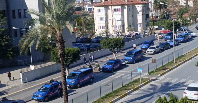 Manavgat Belediyesi önceki dönem yolsuzluk davasında 12 kişi daha tutuklandı