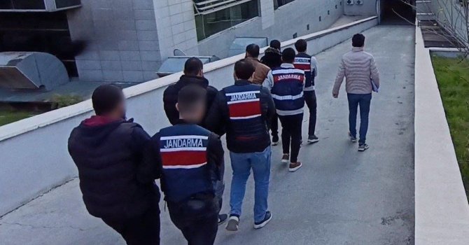 Mersin’de DEAŞ operasyonu: 3 tutuklama