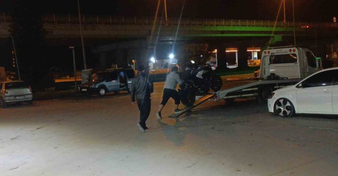 Antalya’da plakasız ve abartı egzozlu motosiklete 62 bin TL ceza kesildi