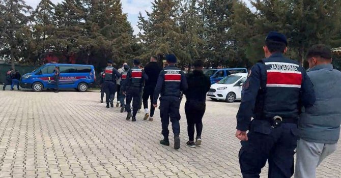 Burdur ve Antalya’da "Narko Kapanı" operasyonu: 22 gözaltı