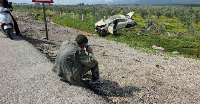 Hurdaya dönen araçtan burnu kanamadan çıkan doktor: "Verilmiş sadakam varmış"