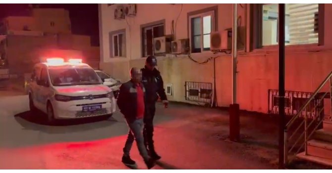 Adana’da 18 yıl 11 ay hapis cezasıyla aranan firari yakalandı