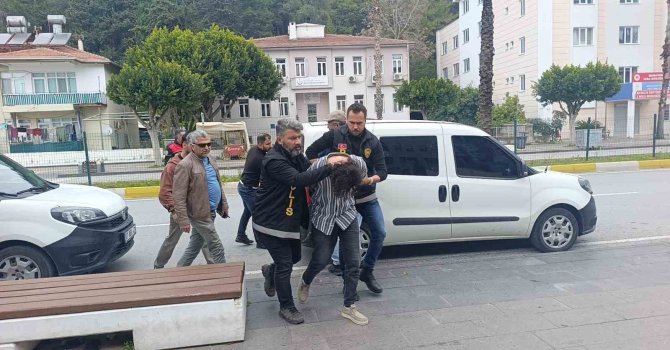 Evde olması gereken tabanca markette bir genci hayattan kopardı