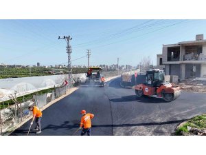 Mezitli’de sıcak asfalt atağı