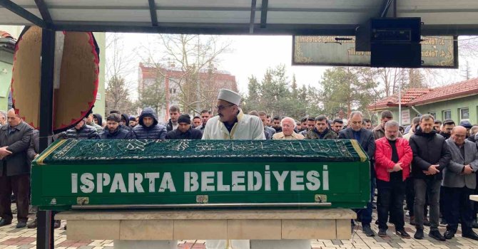 Cinayetle biten kavgada hayatını kaybeden polis memuru son yolculuğuna uğurlandı