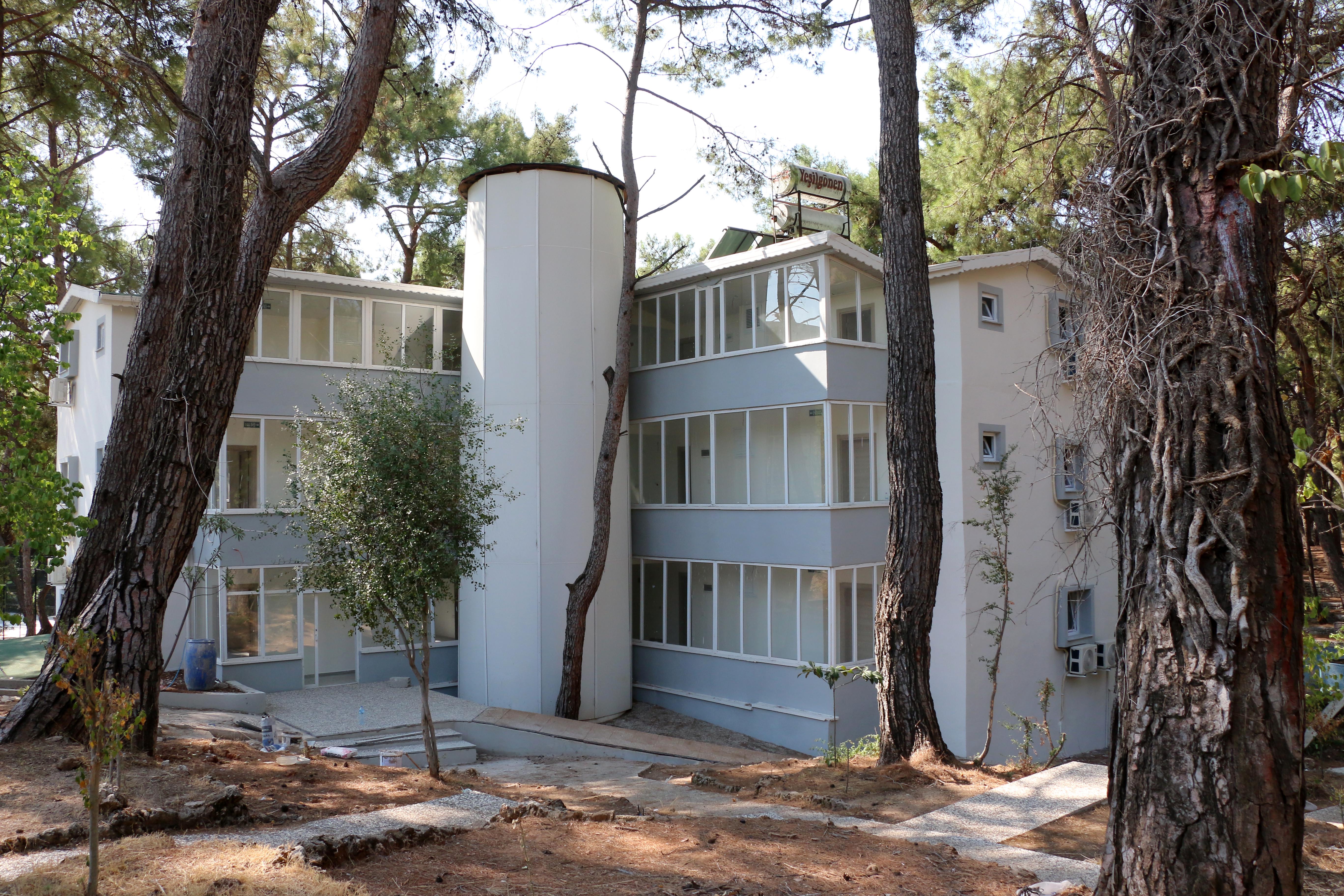 Büyükşehir'in gençlik kampına son rötuşlar