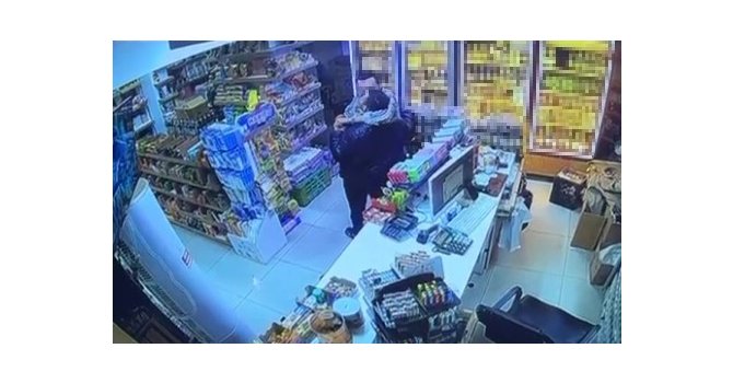 Markette 19 yaşındaki genci hayattan koparan cinayet anına ait görüntüler ortaya çıktı