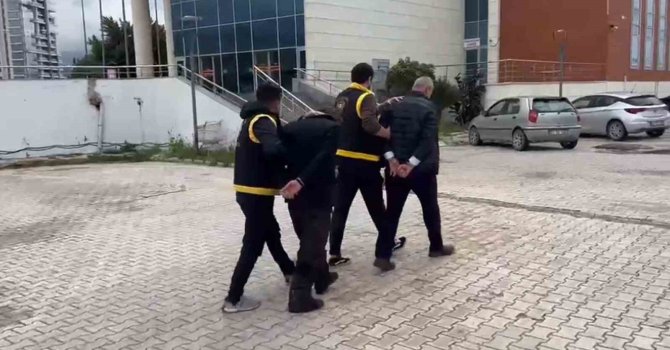 İskenderun’da işledikleri suçlardan aranan 2 kişi yakalandı