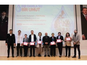 El emeği ürünler Afrika’da açılacak su kuyusuna umut oldu