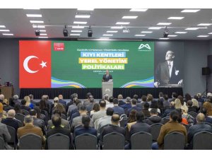 Başkan Seçer: "Kıyı kentlerinin geleceği, Türkiye’nin geleceğinin çok önemli bir parçasıdır"