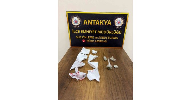 Hatay’da uyuşturucu satıcıların yönelik operasyon; 4 gözaltı