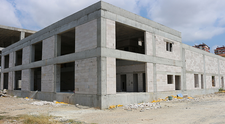 Serik Kültür Merkezi Düğün Salonu kaba inşaatı tamamlandı