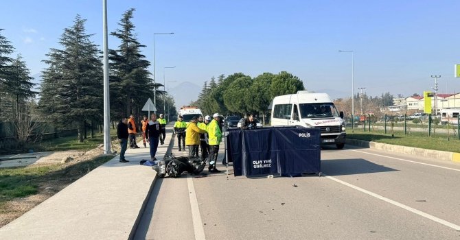 Isparta’da otomobille çarpışan motosiklet sürücüsü hayatını kaybetti