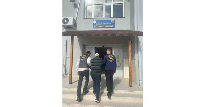 Hatay’da sahte isimle, sigortasız işlerde çalışarak 9 yıldır kaçan aranan şahıs JASAT operasyonuyla yakalandı