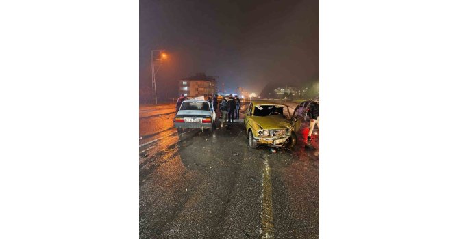 Kahramanmaraş’ta trafik kazaları: 2 yaralı