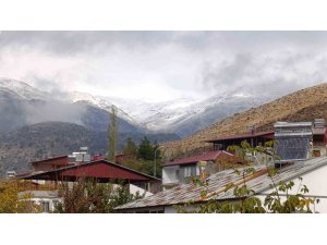 Kahramanmaraş’ın yüksek kesimleri beyaza büründü