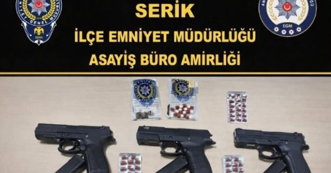 Serik’te silahla ateş ederek kamu güvenliğini tehlikeye sokan 7 kişi tutuklandı