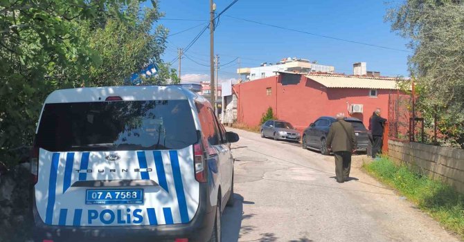 Antalya’da 15 gün önce anjiyo olan şahıs evinde ölü olarak bulundu