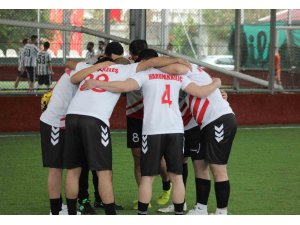AOSB Futbol Turnuvası’nda ilk hafta tamamlandı