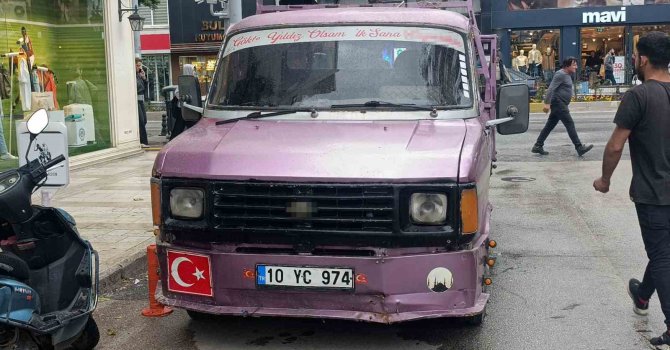 Park yasağını ihlal eden kamyonet hacizli ve yakalamalı çıktı
