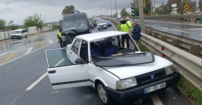 Antalya’da intihar teşebbüsü gibi kaza güvenlik kamerasında