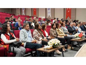 Kahramanmaraş’ta otizme dikkat çeken konferans