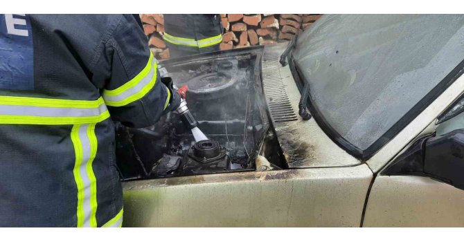 Fiat Tofaş’ta çıkan yangını itfaiye ekipleri söndürdü