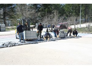 Gölcük Tabiat Parkı yeni yüzüyle yaza hazırlanıyor