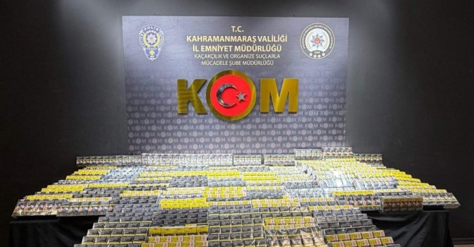 Kahramanmaraş’ta kaçak telefon ve sigara operasyonu