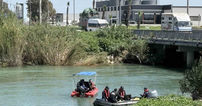 Mersin’de kayıp gencin aranmasına 6. günde de devam edildi